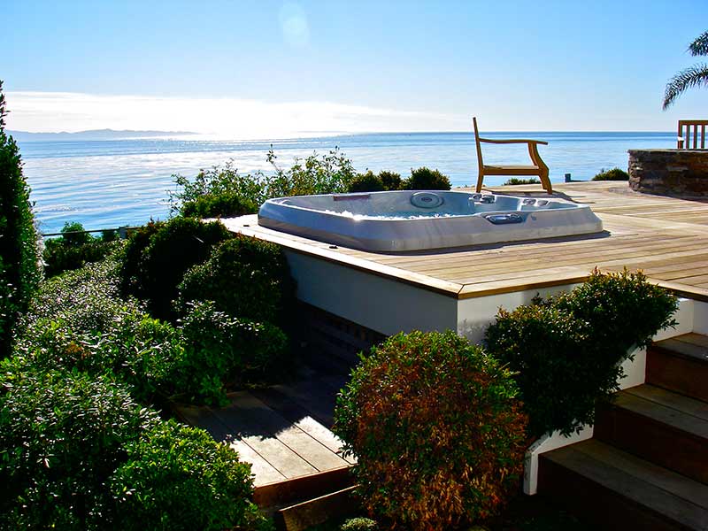 jacuzzi-hot-tub-ocean-installation-maryland-pennsylvania