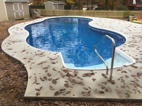 pool construction by Van Dorn Pools and Spas