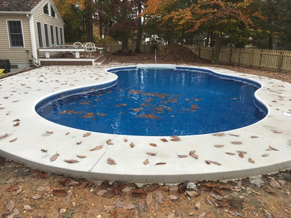 pool construction by Van Dorn Pools and Spas