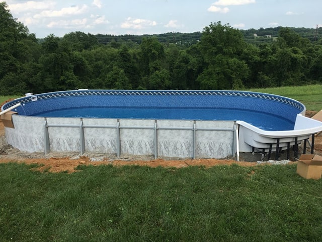 Swimming-Pool-Service-in-York-PA-min