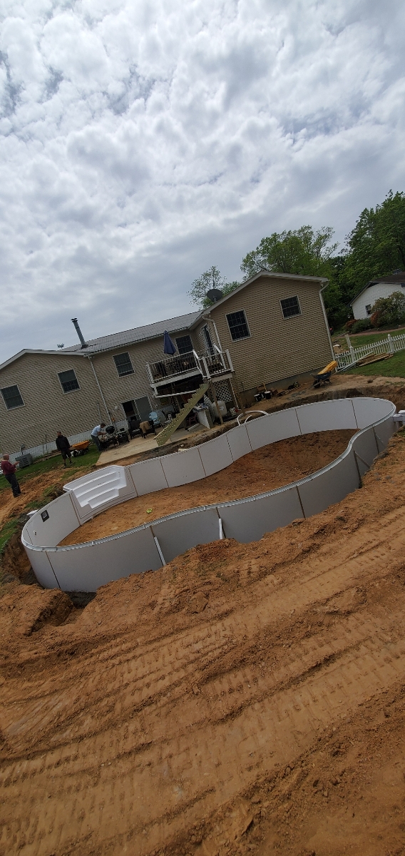 Custom pool construction Reisterstown, MD