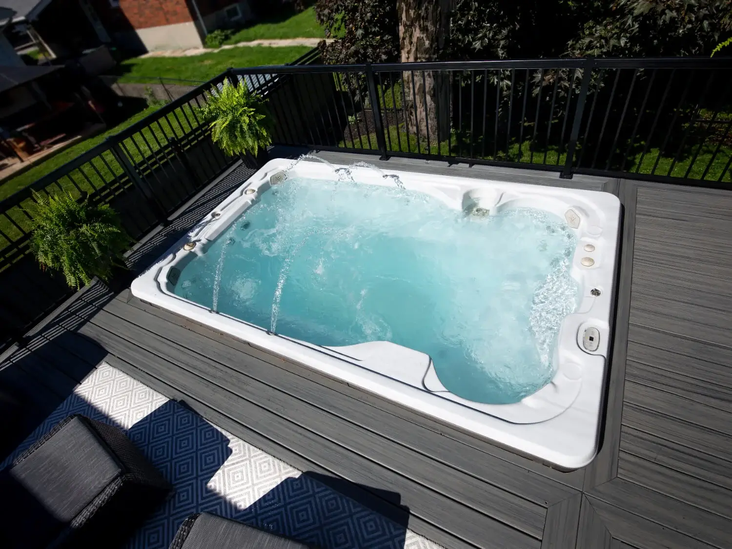 HP26-Woodstock-Install-13FFP-Swim-Spa-Daytime-Image3426